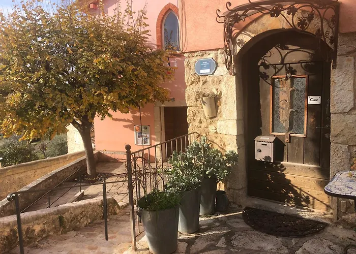Esprit Brocante Gite Classe Saint Jeannet